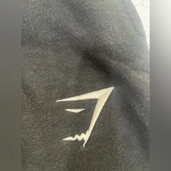 Gymshark Black Athletic CREST slimfit joggers size med - Picture 4 of 8